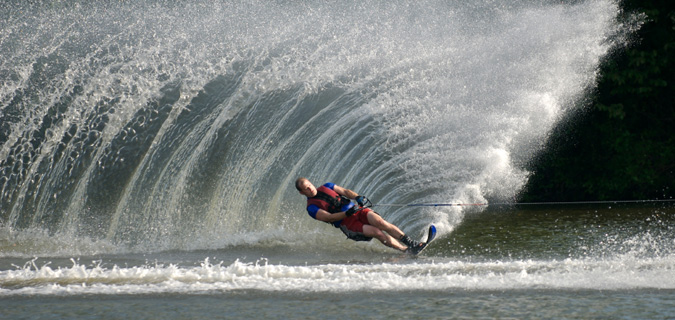 Watersports pon Loch Ken